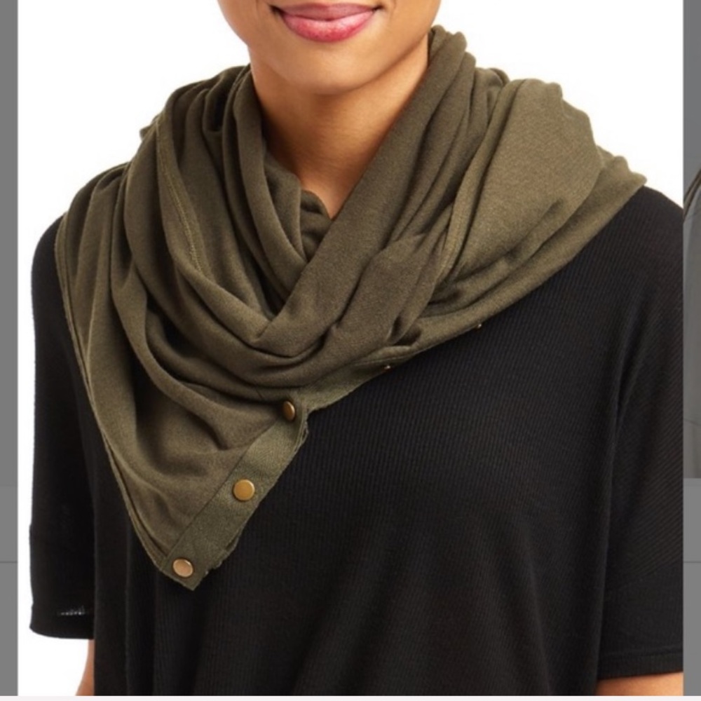 Olive Green Button-Trim Wrap Scarf
